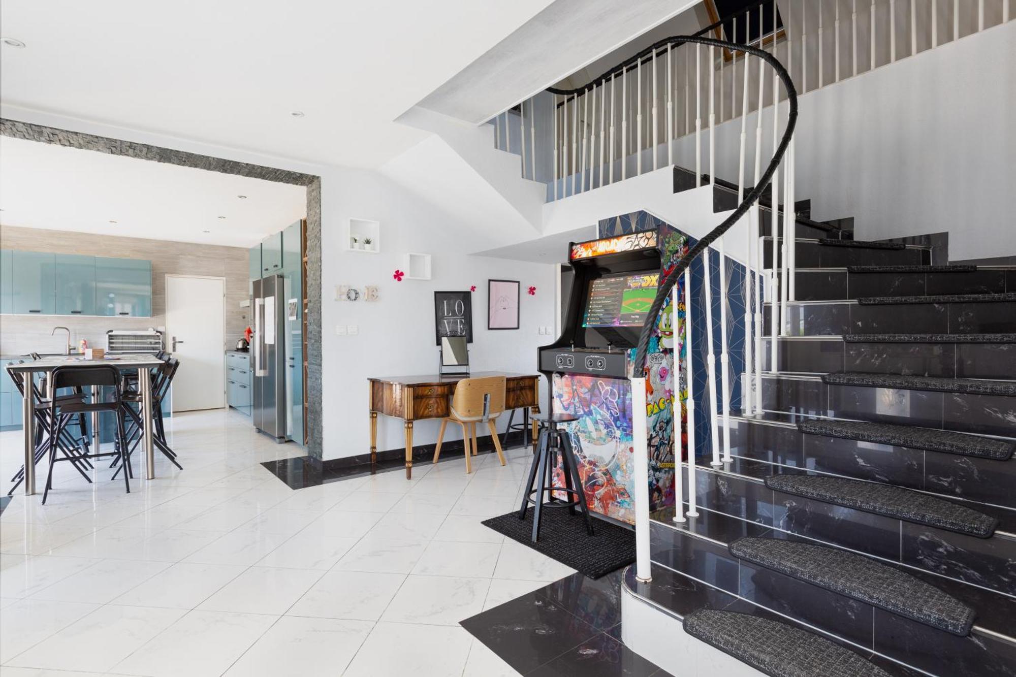 Gites Spa Strasbourg - Villa Ours - Spa Prive, Sauna, Borne D'Arcade, Babyfoot Ittenheim ภายนอก รูปภาพ