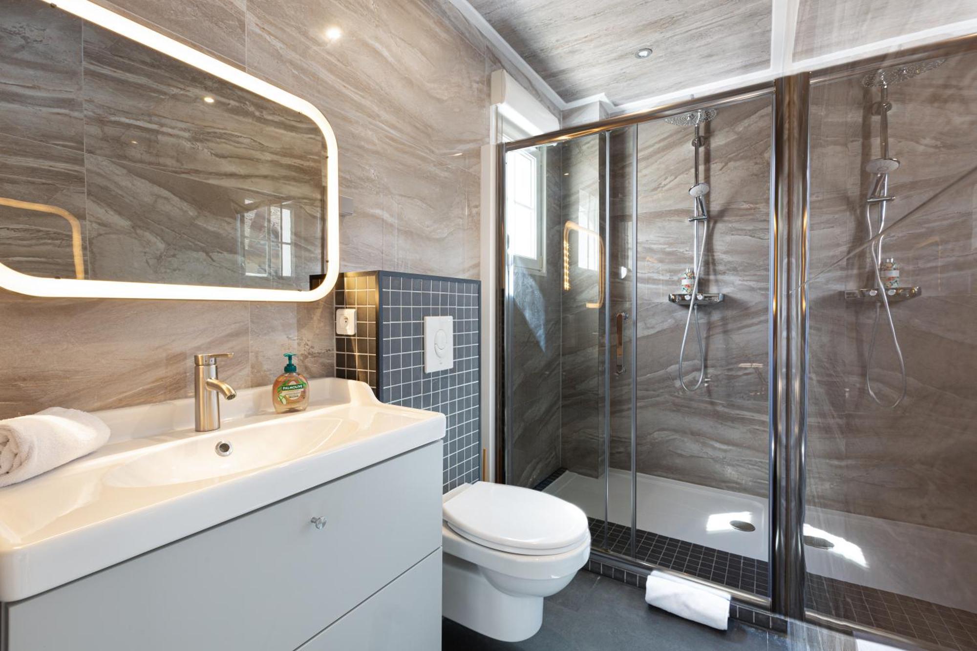 Gites Spa Strasbourg - Villa Ours - Spa Prive, Sauna, Borne D'Arcade, Babyfoot Ittenheim ภายนอก รูปภาพ